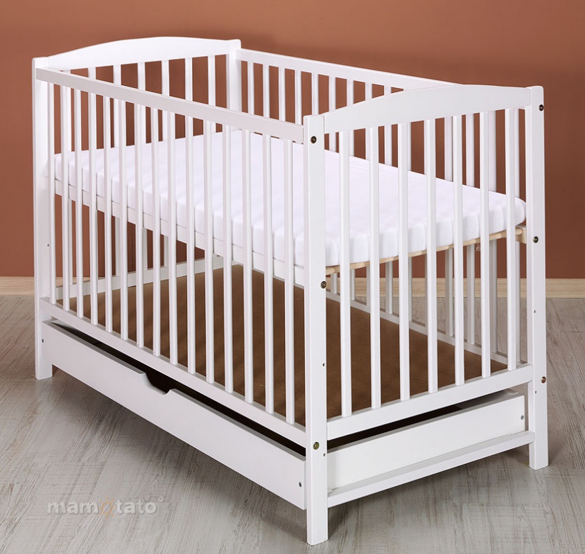 Detská drevená postieľka MAJA biela.