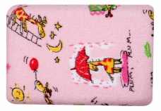 Penová hubka s frotte úpravou na umývanie dieťatka