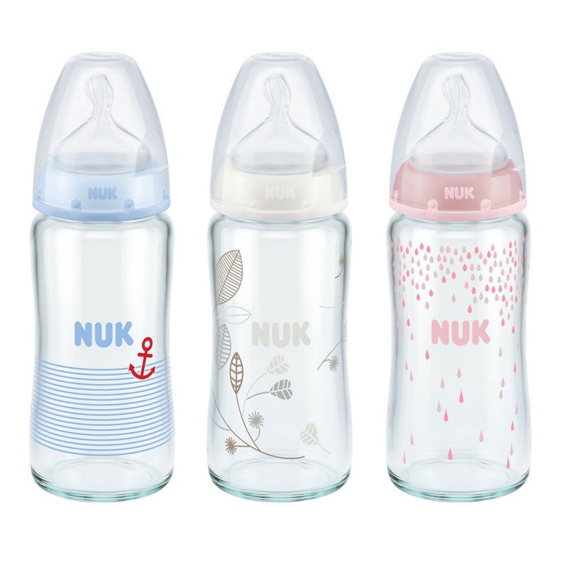 Sklenená kojenecká fľaša 240ml s antikolikovým silikónovým cumlíkom 0-6 mes.