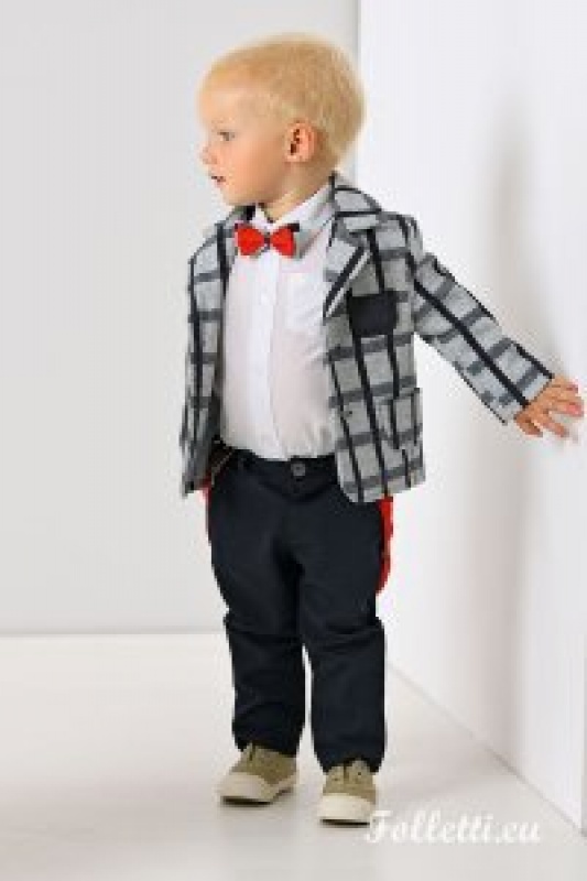 A009 Slávnostný detský oblek s trakmi