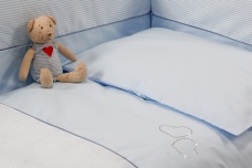 3 časťová sada so štrasom do postieľky Bebelini Shiny Nights Blue&blue