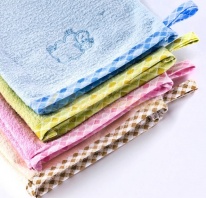 Frotte rukavička na umývanie dieťatka 1ks